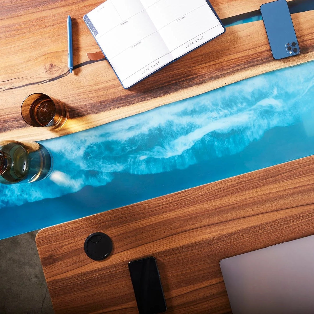 The Best Canadian Standing Desks for Your Home Office